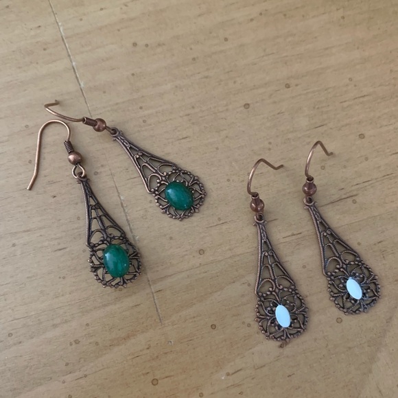 Green Jade & Opals with Copper earrings & wire. - Picture 3 of 3